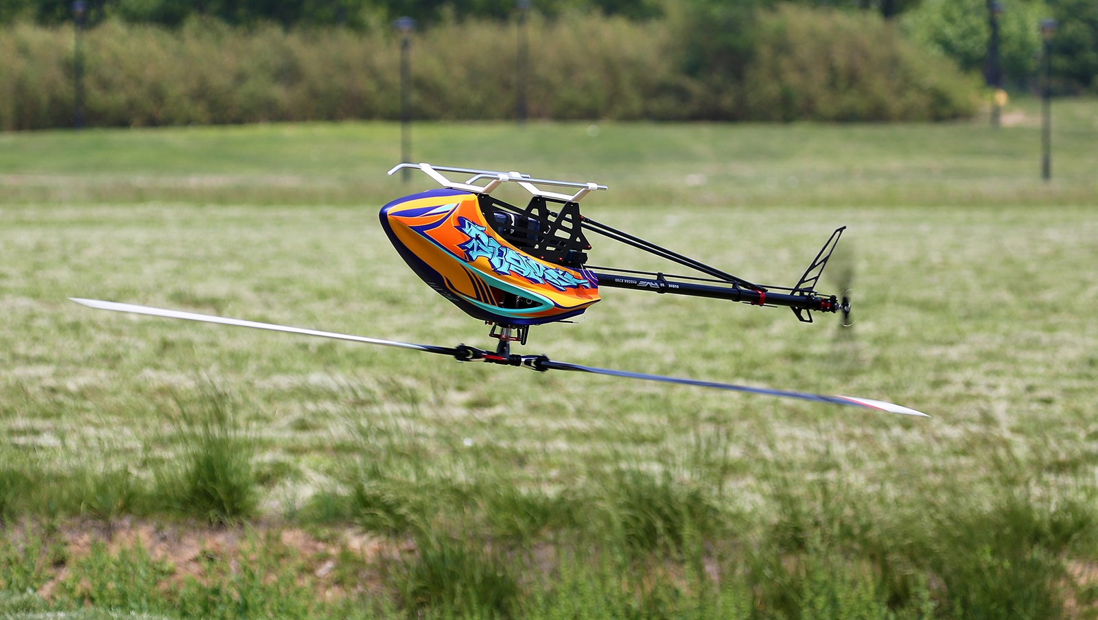 天枢星 E700 超轻量化高精度3D直升机！(图9)