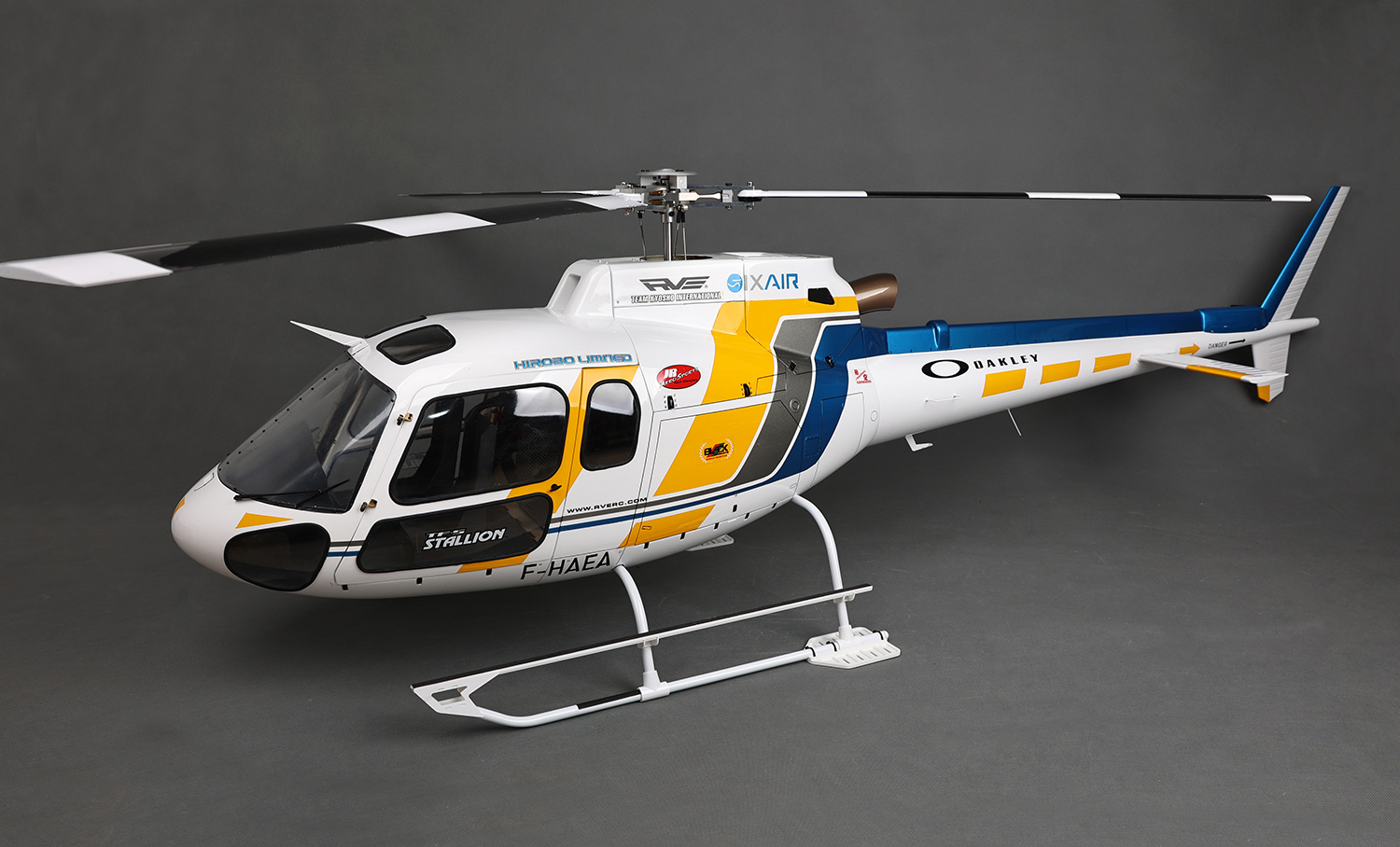AS350 小松鼠1/7比例模型像真直升机 MK33007(图3)